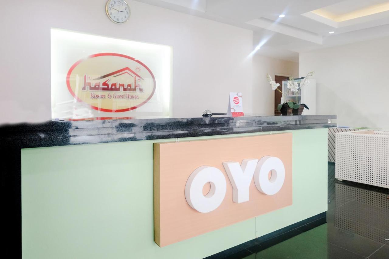 OYO 696 Hasanah Guest House Syariah De Saphire Malang Luaran gambar